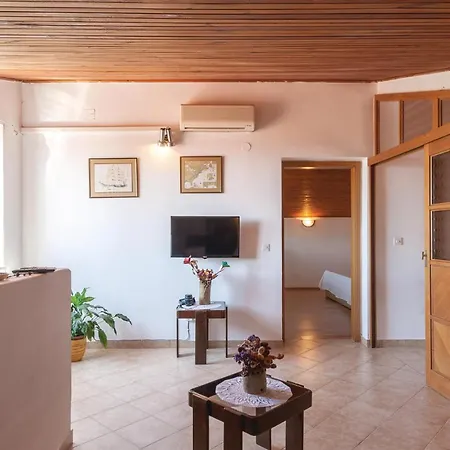 Stunning In With 1 Bedrooms And Wifi Appartement